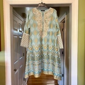 NWOT Women's Limelight Ethnic Pakistan Embroidered Midi Dress Kurta Size MEDIUM
